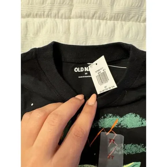 NWT Lot of 2 Old Navy Baby Yoda Halloween Pumpkin Graphic T-shirts 3T - Picture 5 of 6